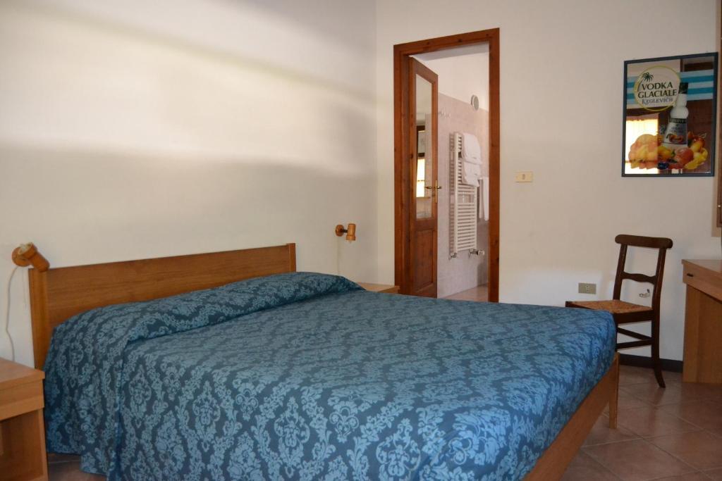 Trattoria Vecchio Mulino Bed and Breakfast Niella Tanaro Habitación foto